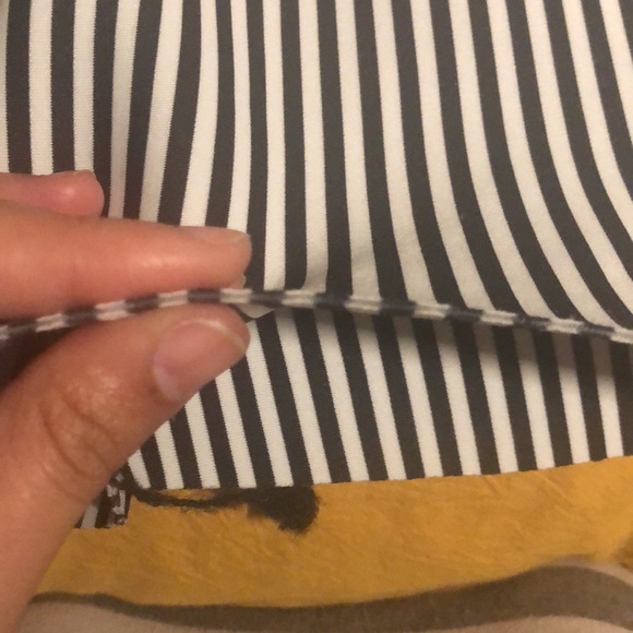 Pleated A-Line Stripped MIDI Skirt - Picture 6 of 7